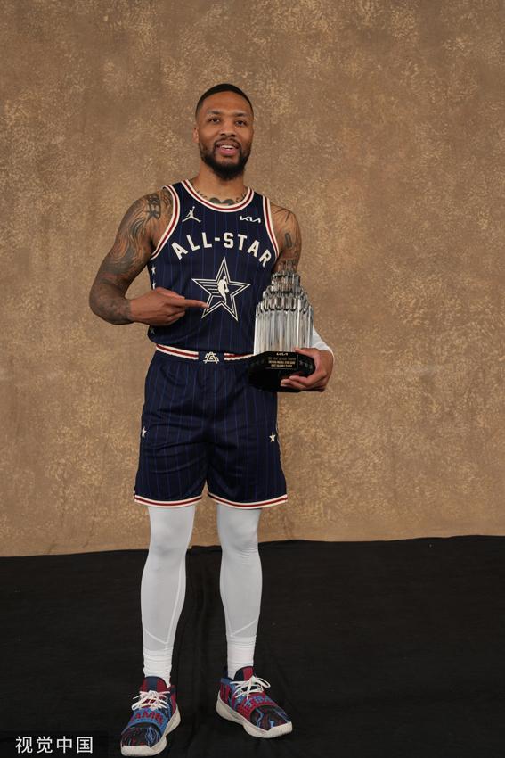 他通过冷静 他通过冷静