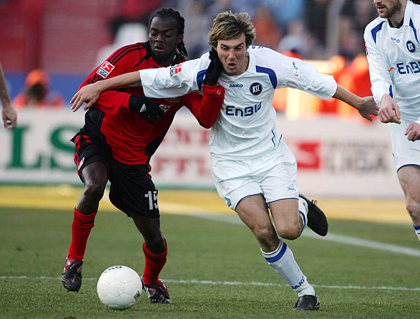 展现了他的 展现了他的