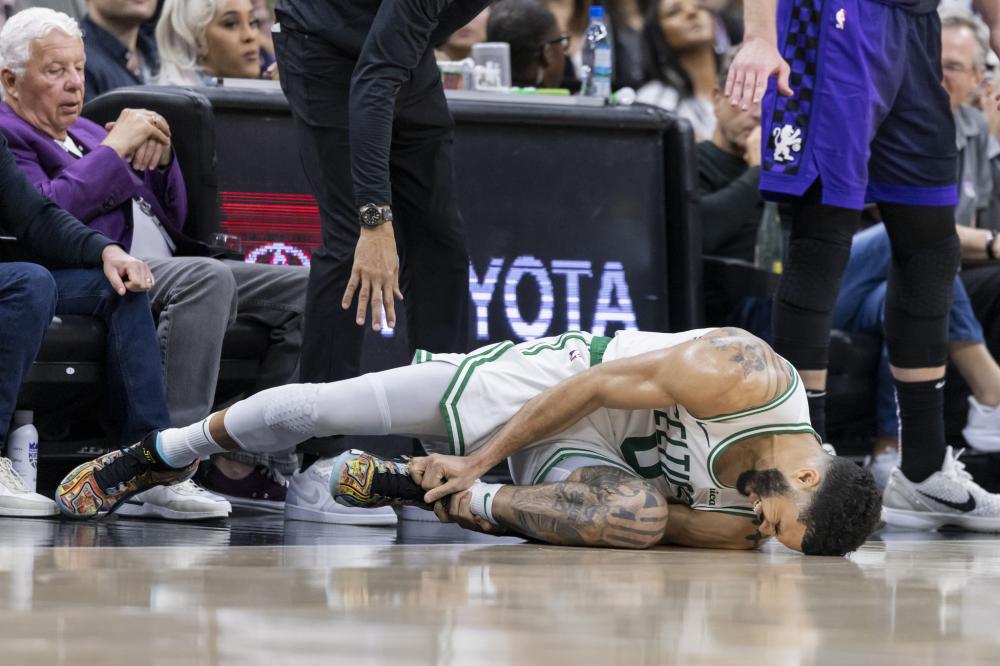 仅彰显了 仅彰显了