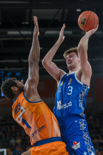 机会方面优 机会方面优